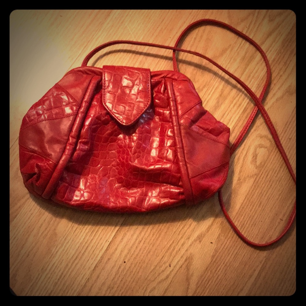 Park avenue genuine red leather handbag